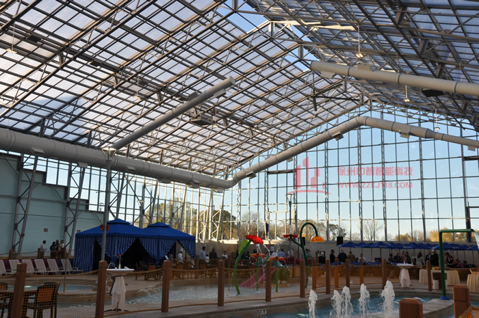 承接国际展览中心展馆的平移天窗施工案例